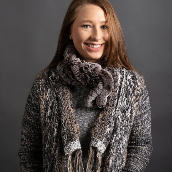 Fur Scarf - Picture 7 of 9